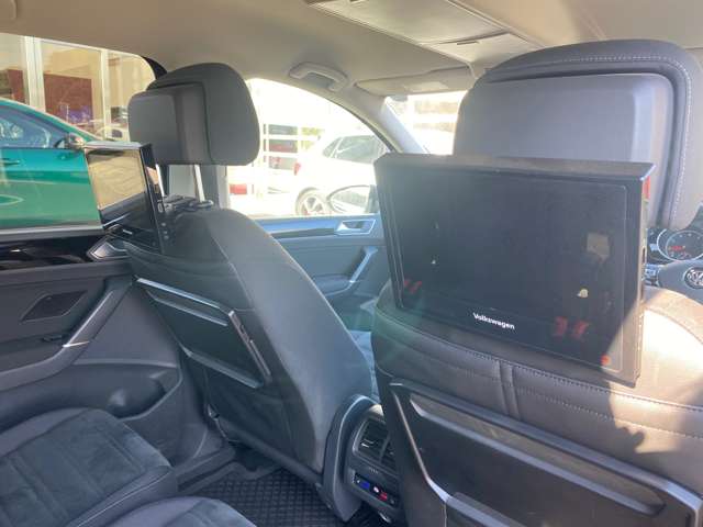 フォルクスワーゲン ゴルフトゥーラン ＴＳＩ　ハイライン H29年 (東北) 99