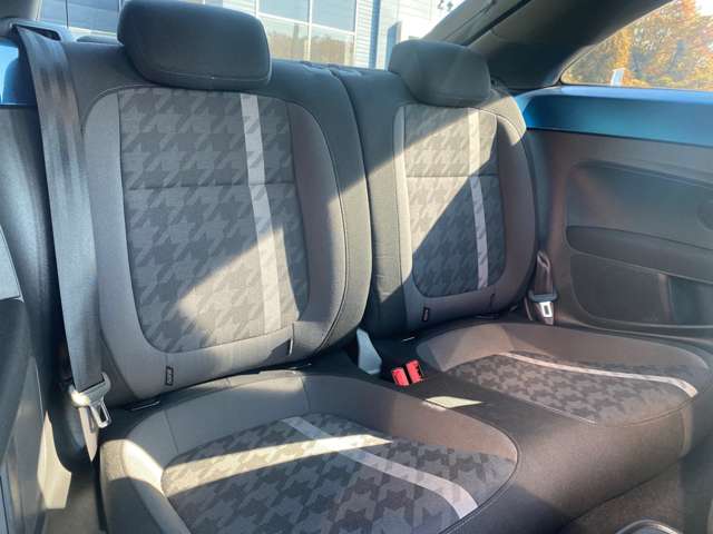 フォルクスワーゲン ザ　ビートル デザイン H29年 (東北) 99