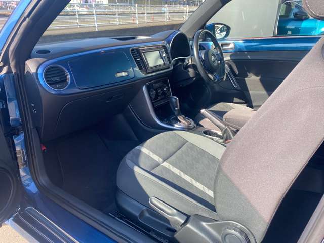 フォルクスワーゲン ザ　ビートル デザイン H29年 (東北) 99