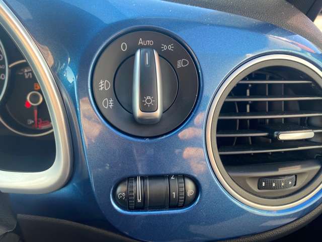 フォルクスワーゲン ザ　ビートル デザイン H29年 (東北) 99