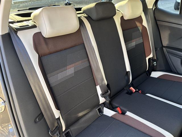 フォルクスワーゲン Ｔ－ＣＲＯＳＳ ＴＳＩ １ＳＴ プラス R2年 (東北) 99