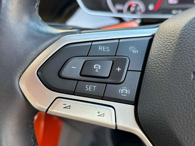 フォルクスワーゲン Ｔ－ＣＲＯＳＳ ＴＳＩ １ＳＴ プラス R2年 (東北) 99