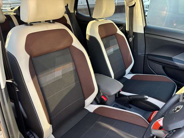 フォルクスワーゲン Ｔ－ＣＲＯＳＳ ＴＳＩ １ＳＴ プラス R2年 (東北) 99