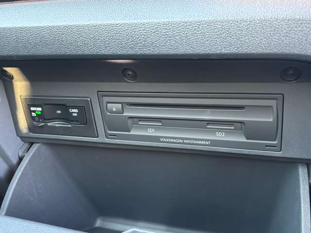 フォルクスワーゲン Ｔ－ＣＲＯＳＳ ＴＳＩ １ＳＴ プラス R2年 (東北) 99