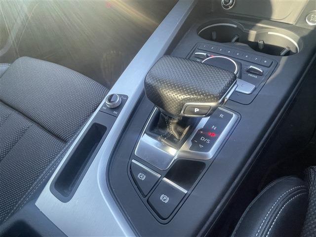 アウディ Ａ４ ２．０ ＴＦＳＩ スポーツ Ｓラインパッケージ H29年 (東北) 99
