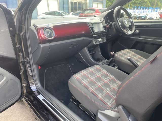 フォルクスワーゲン ＵＰ！ ＧＴＩ H30年 (東北) 99