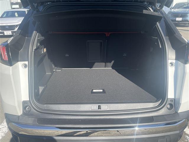 プジョー ３００８ ＧＴ ブルーＨＤＩ レッド ナッパ ディーゼルターボ R3年 (東北) 99