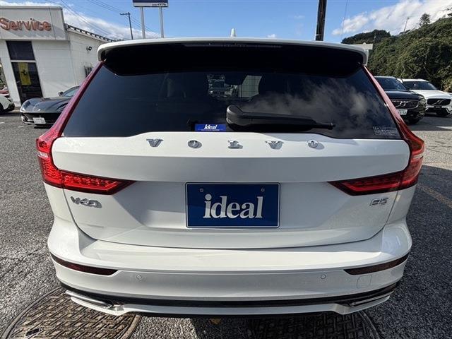 ボルボ Ｖ６０ Ｂ５　Ｒデザイン R3年 (東北) 99