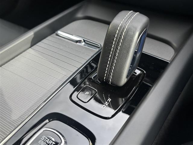 ボルボ Ｖ６０ Ｂ５　Ｒデザイン R3年 (東北) 99