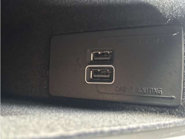 ボルボ Ｖ６０ Ｂ５　Ｒデザイン R3年 (東北) 99