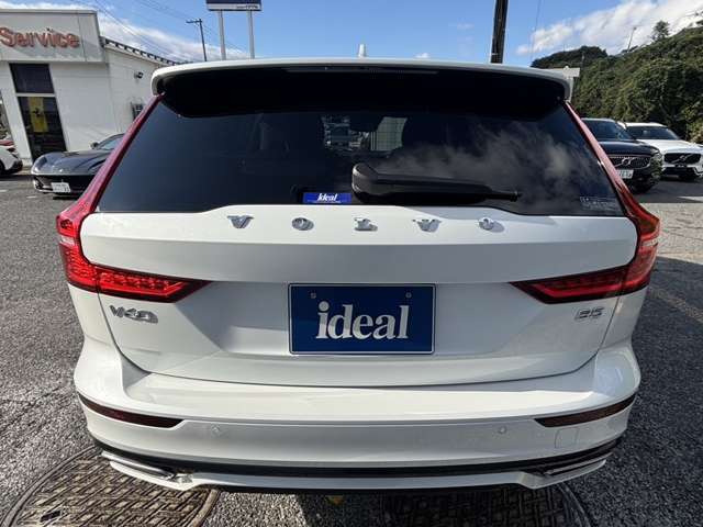 ボルボ Ｖ６０ Ｂ５　Ｒデザイン R3年 (東北) 99