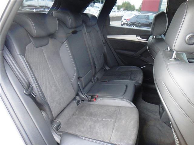 アウディ Ｑ５ ４０ ＴＤＩ クワトロ スポーツ Ｓラインパッケージ ディーゼルターボ ４ＷＤ R1年 (東北) 99