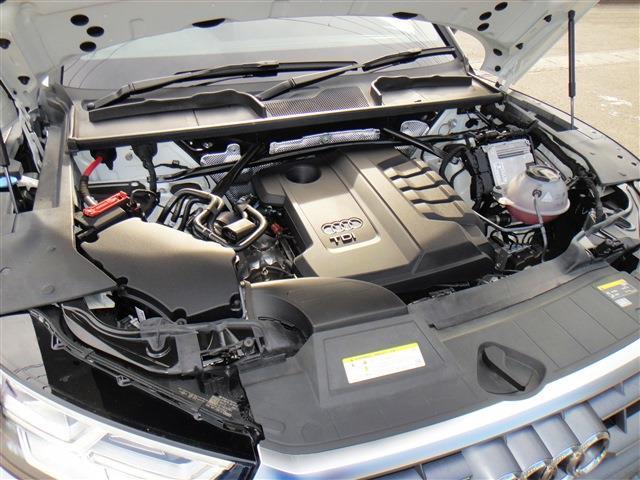 アウディ Ｑ５ ４０ ＴＤＩ クワトロ スポーツ Ｓラインパッケージ ディーゼルターボ ４ＷＤ R1年 (東北) 99