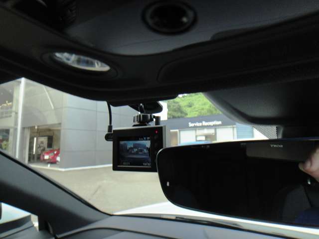 アウディ Ｑ５ ４０ ＴＤＩ クワトロ スポーツ Ｓラインパッケージ ディーゼルターボ ４ＷＤ R1年 (東北) 99