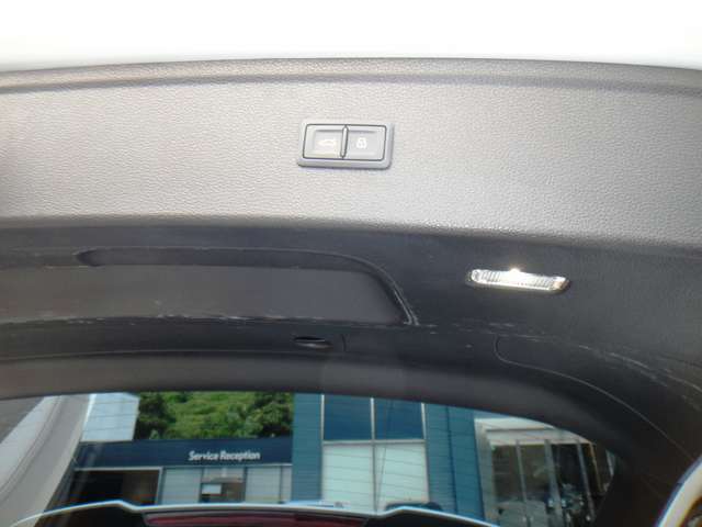 アウディ Ｑ５ ４０ ＴＤＩ クワトロ スポーツ Ｓラインパッケージ ディーゼルターボ ４ＷＤ R1年 (東北) 99