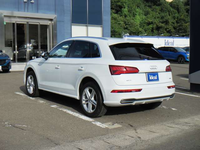 アウディ Ｑ５ ４０ ＴＤＩ クワトロ スポーツ Ｓラインパッケージ ディーゼルターボ ４ＷＤ R1年 (東北) 99