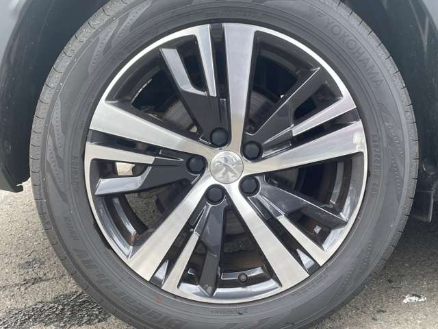 プジョー ３００８ アリュール　ＬＥＤパッケージ R2年 (東北) 99