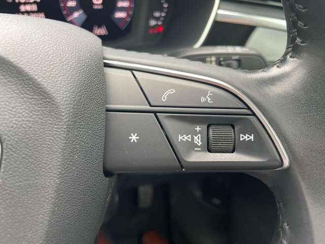 アウディ Ｑ３ ３５ ＴＦＳＩ アドバンスト R2年 (東北) 99