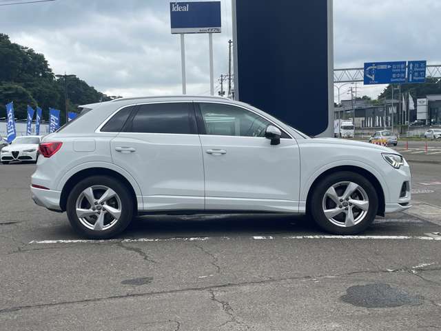 アウディ Ｑ３ ３５ ＴＦＳＩ アドバンスト R2年 (東北) 99