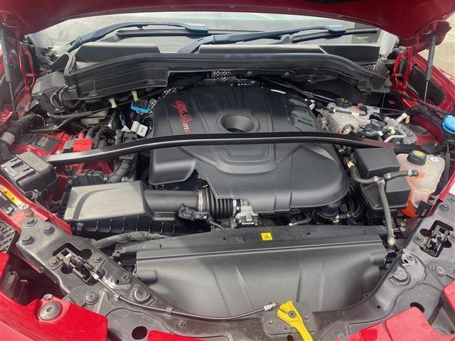 アルファロメオ ステルヴィオ ２．２ ターボ ディーゼル Ｑ４ スポーツパッケージ ４ＷＤ R1年 (東北) 99