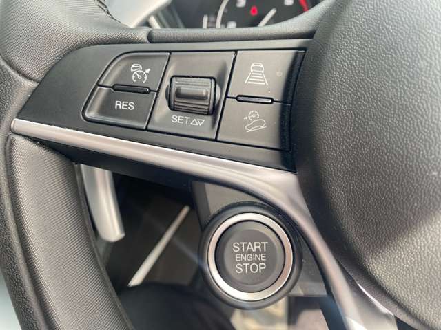 アルファロメオ ステルヴィオ ２．２ ターボ ディーゼル Ｑ４ スポーツパッケージ ４ＷＤ R1年 (東北) 99