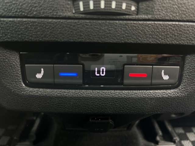 フォルクスワーゲン ゴルフトゥーラン ＴＤＩ ハイライン ディーゼルターボ R1年 (東北) 99