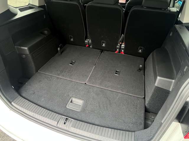 フォルクスワーゲン ゴルフトゥーラン ＴＤＩ ハイライン ディーゼルターボ R1年 (東北) 99