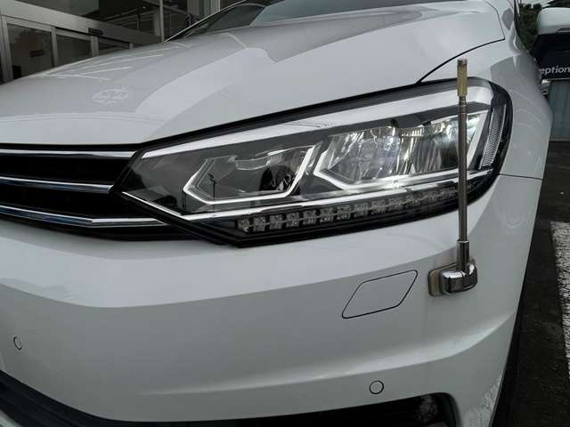 フォルクスワーゲン ゴルフトゥーラン ＴＤＩ ハイライン ディーゼルターボ R1年 (東北) 99