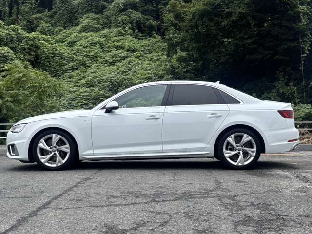 アウディ Ａ４ ４０ ＴＦＳＩ マイスターシュトュック Ｓラインパッケージ R1年 (東北) 99