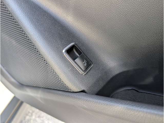 メルセデスベンツ ＧＬＡクラス ＧＬＡ２２０ ４マチック ４ＷＤ H30年 (東北) 99