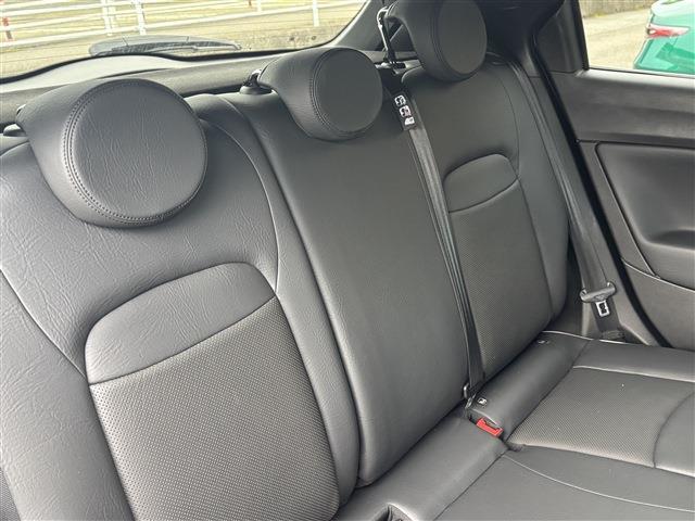 フィアット ５００Ｘ スポーツ R3年 (東北) 99