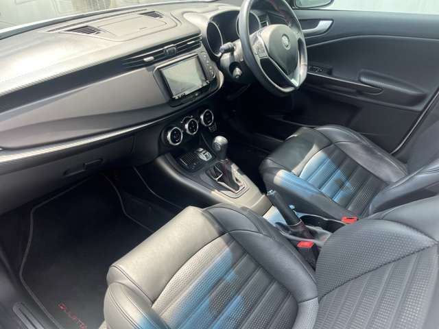 アルファロメオ ジュリエッタ ヴェローチェ　１７５０　ＴＢＩ R1年 (東北) 99