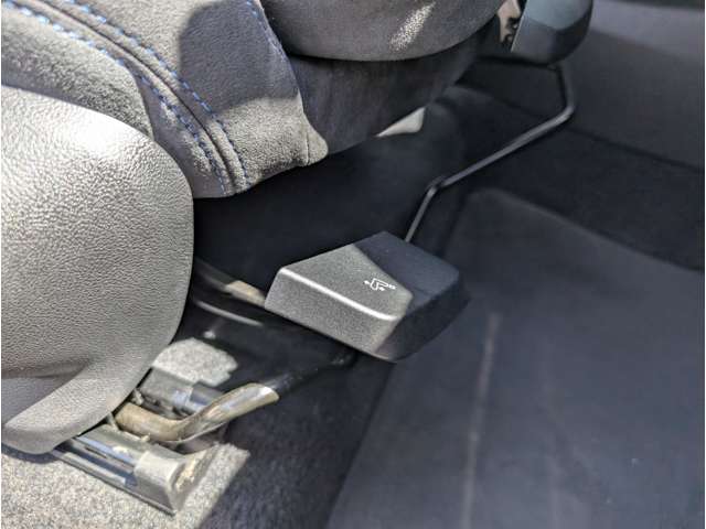 ＢＭＷ ２シリーズアクティブツアラー ２１８Ｄ Ｍスポーツ ディーゼルターボ H29年 (東北) 99