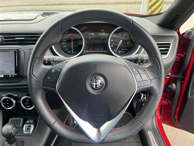 アルファロメオ ジュリエッタ ヴェローチェ H29年 (東北) 99