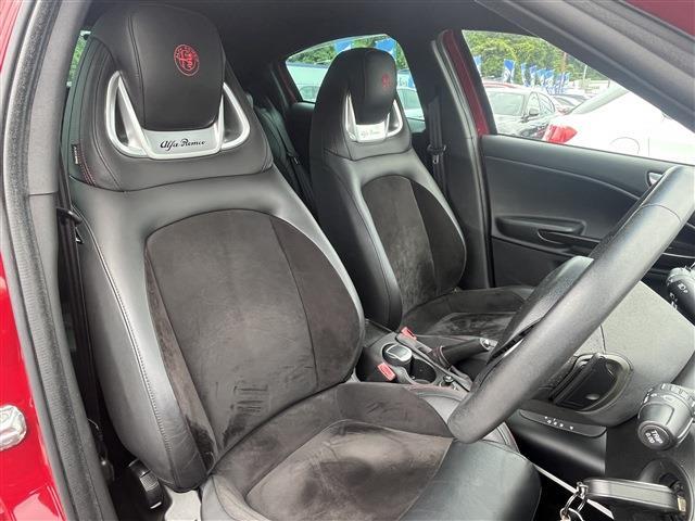 アルファロメオ ジュリエッタ ヴェローチェ H29年 (東北) 99