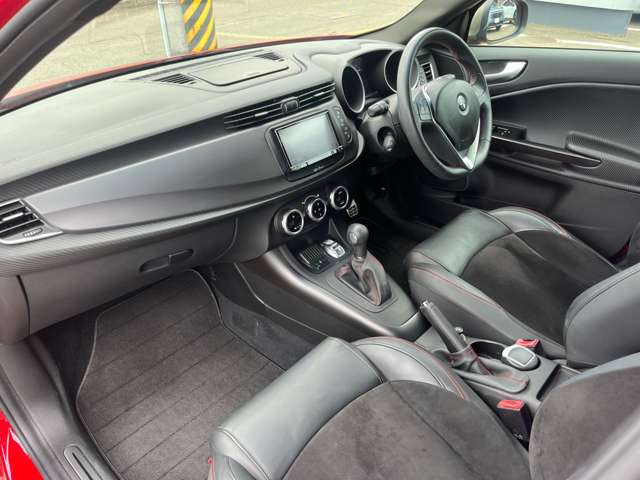 アルファロメオ ジュリエッタ ヴェローチェ H29年 (東北) 99