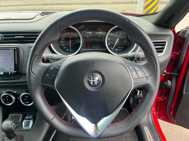 アルファロメオ ジュリエッタ ヴェローチェ H29年 (東北) 99