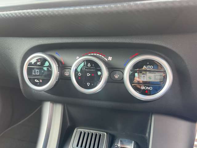 アルファロメオ ジュリエッタ ヴェローチェ H29年 (東北) 99