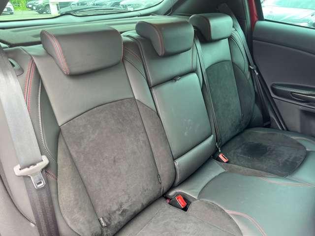 アルファロメオ ジュリエッタ ヴェローチェ H29年 (東北) 99