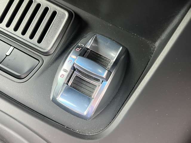 アルファロメオ ジュリエッタ ヴェローチェ H29年 (東北) 99