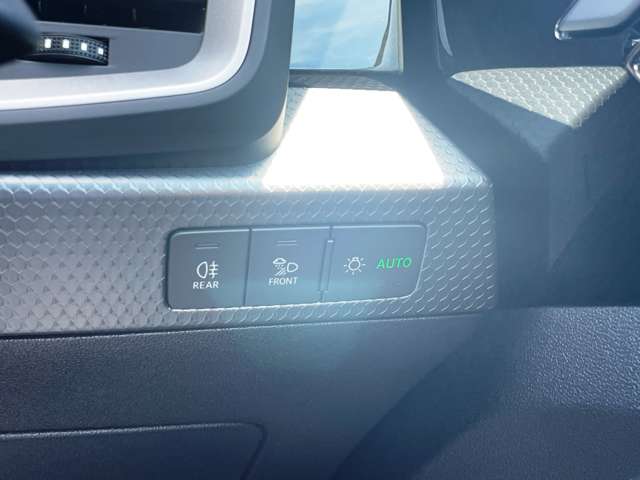 アウディ Ａ１　スポーツバック ３５ ＴＦＳＩ アドバンスト R2年 (東北) 99