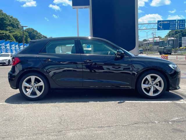 アウディ Ａ１　スポーツバック ３５ ＴＦＳＩ アドバンスト R2年 (東北) 99