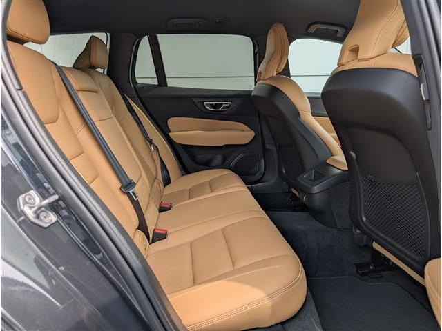 ボルボ Ｖ６０ Ｔ５　モメンタム R2年 (東北) 99