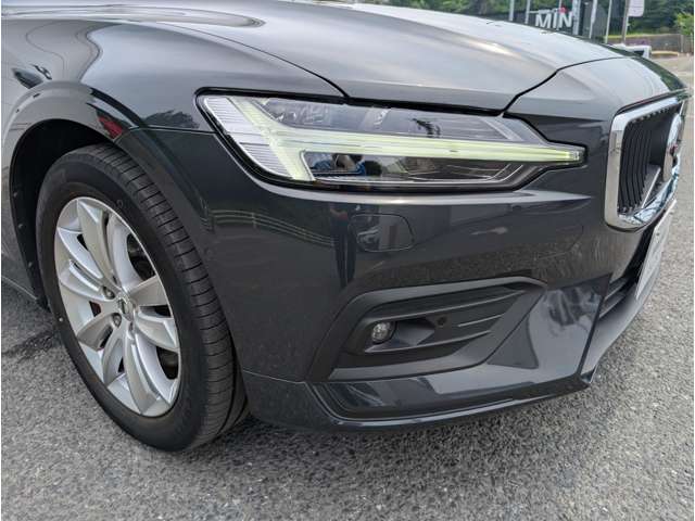 ボルボ Ｖ６０ Ｔ５　モメンタム R2年 (東北) 99