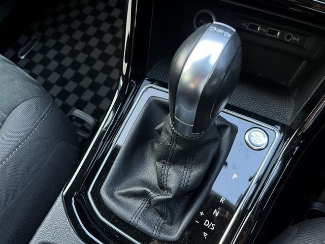 フォルクスワーゲン ゴルフトゥーラン ＴＤＩ ハイライン ディーゼルターボ R1年 (東北) 99