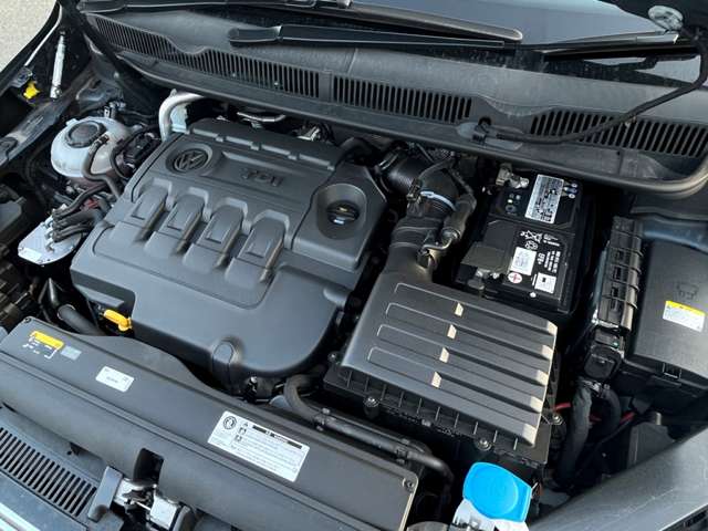 フォルクスワーゲン ゴルフトゥーラン ＴＤＩ ハイライン ディーゼルターボ R1年 (東北) 99