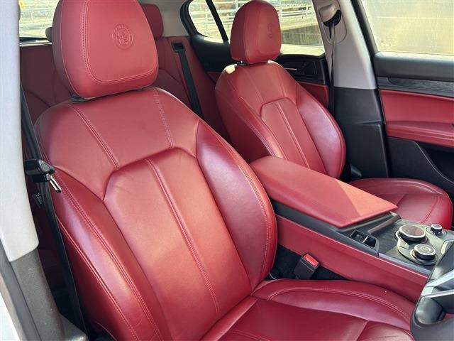 アルファロメオ ステルヴィオ ２．２ ターボ ディーゼル Ｑ４ ４ＷＤ R1年 (東北) 99