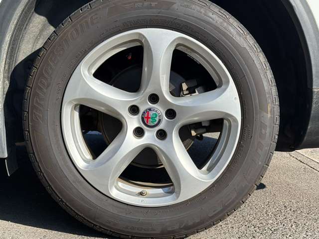 アルファロメオ ステルヴィオ ２．２ ターボ ディーゼル Ｑ４ ４ＷＤ R1年 (東北) 99