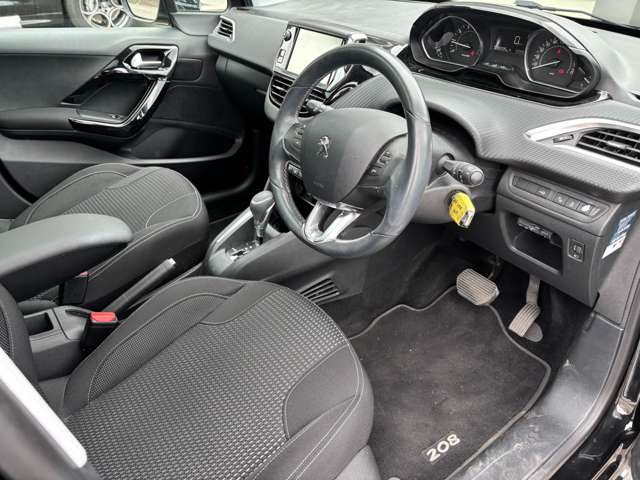 プジョー ２０８ アリュール　シエロパッケージ H28年 (東北) 99