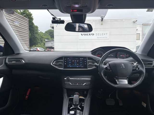 プジョー ３０８ アリュール ブルーＨＤＩ ディーゼルターボ R2年 (東北) 99